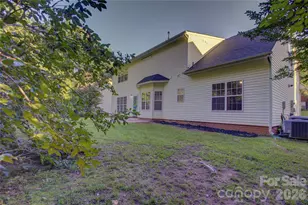 520 Grantham Ln, Charlotte, NC 28262 - Photo 48