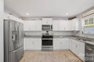 1347 Mifflin Ln, Dallas, NC 28034 - Photo 14