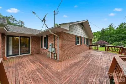 9121 Nc 181 Highway, Newland, NC 28657 - Photo 32