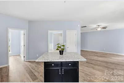 9021 Cedar Run Way, Charlotte, NC 28273 - Photo 8
