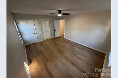 1880 Woodridge Circle, Hickory, NC 28602 - Photo 12