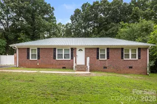 107 Hardin St, Chester, SC 29706 - Photo 2