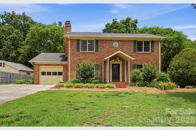 804 McGregor Drive NE, Concord, NC 28025 - Photo 2