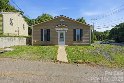 411 W Sullivan Street, Gastonia, NC 28052 - Photo 1