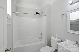 411 W Sullivan St, Gastonia, NC 28052 - Photo 28