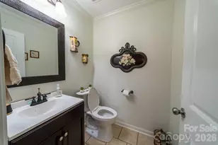 908 Sherman St, Gastonia, NC 28052 - Photo 14