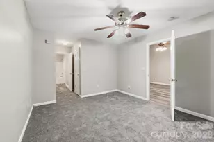 8230 Rudolph Rd, Charlotte, NC 28216 - Photo 6