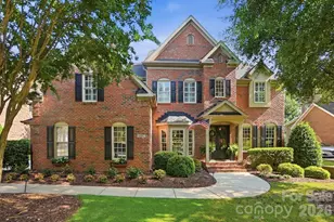 16601 Doves Canyon Ln, Charlotte, NC 28278 - Photo 2
