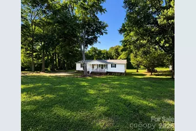 428 E Club Drive, Gastonia, NC 28054 - Photo 1