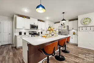 2509 Trollinger Dr, Catawba, NC 28609 - Photo 2