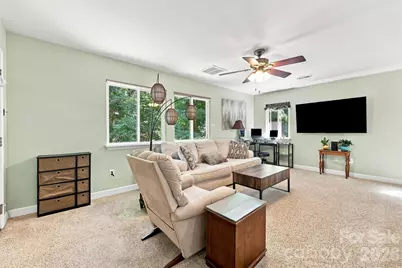 14301 Harbor Estate Road, Charlotte, NC 28278 - Photo 32