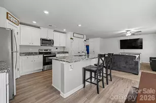 562 Lamorak Pl, Richburg, SC 29729 - Photo 6
