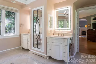 334 Vanderbilt Road, Biltmore Forest, NC 28803 - Photo 24