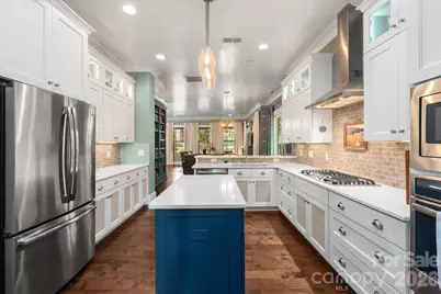 3702 Selwyn Avenue, Charlotte, NC 28209 - Photo 8