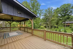 337 Woody Ln, Asheville, NC 28804 - Photo 4