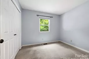 39 Rocking Porch Ln, Asheville, NC 28805 - Photo 24