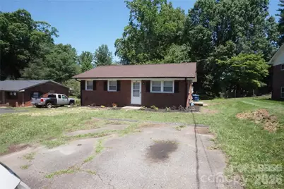 130 31st Avenue NW, Hickory, NC 28601 - Photo 10