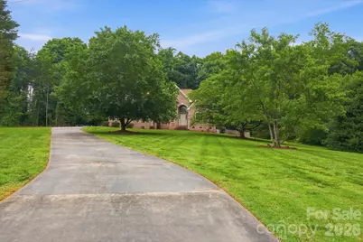 1099 Curve View Road, Lincolnton, NC 28092 - Photo 2