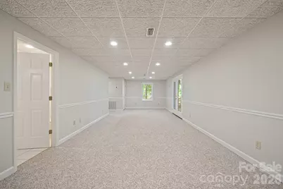 2150 9th Street NW, Hickory, NC 28601 - Photo 40