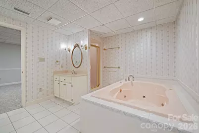 2150 9th Street NW, Hickory, NC 28601 - Photo 44