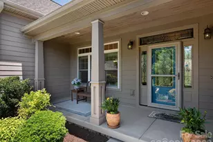 63 Whistlewood Ln, Hendersonville, NC 28739 - Photo 2