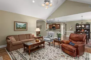 63 Whistlewood Ln, Hendersonville, NC 28739 - Photo 6