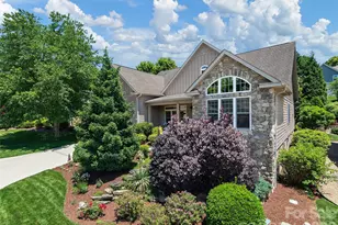 63 Whistlewood Ln, Hendersonville, NC 28739 - Photo 1