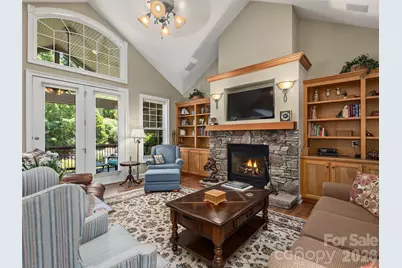 63 Whistlewood Lane, Hendersonville, NC 28739 - Photo 4