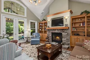 63 Whistlewood Ln, Hendersonville, NC 28739 - Photo 4