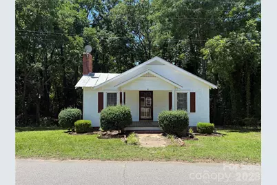 122 E Hargrave Street, Wadesboro, NC 28170 - Photo 1