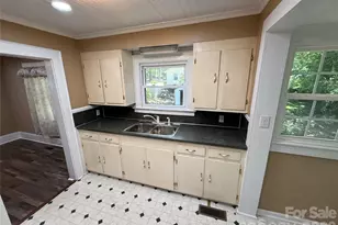 122 E Hargrave St, Wadesboro, NC 28170 - Photo 10