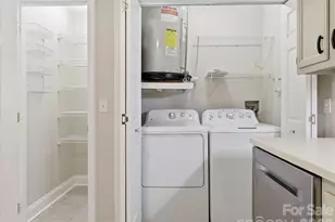 42 Queen Rd, Candler, NC 28715 - Photo 14