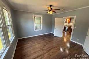 652 Cherry St, Wadesboro, NC 28170 - Photo 14
