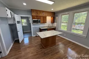 652 Cherry St, Wadesboro, NC 28170 - Photo 8