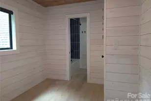 826 Shumont Rd, Black Mountain, NC 28711 - Photo 20