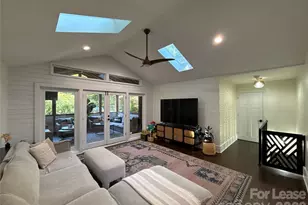 2016 Lombardy Cir, Charlotte, NC 28203 - Photo 28