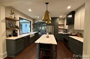 2016 Lombardy Cir, Charlotte, NC 28203 - Photo 4