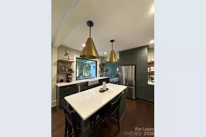 2016 Lombardy Circle, Charlotte, NC 28203 - Photo 6