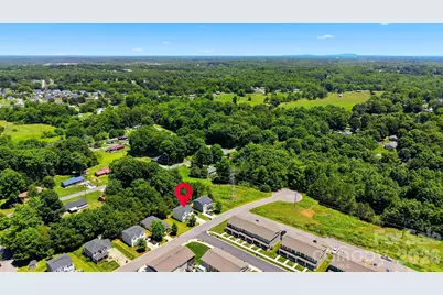 3938 Hemingway Drive NW, Hickory, NC 28601 - Photo 32