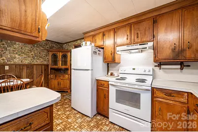 452 Swanson Drive SW, Lenoir, NC 28645 - Photo 28