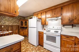 452 Swanson Dr SW, Lenoir, NC 28645 - Photo 28