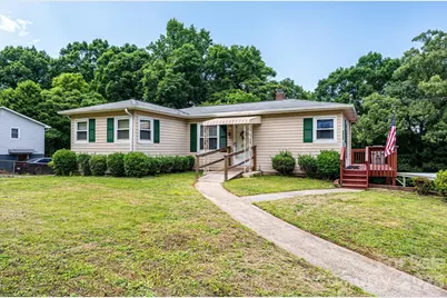 452 Swanson Drive SW, Lenoir, NC 28645 - Photo 2