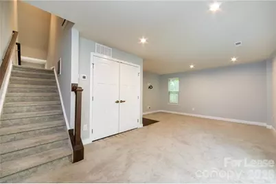 1736 Town Oak Lane, Charlotte, NC 28205 - Photo 2
