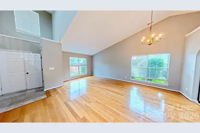 3010 Williams Station Road, Matthews, NC 28105 - Photo 2