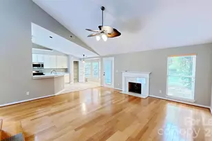 3010 Williams Station Rd, Matthews, NC 28105 - Photo 4