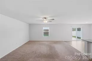 1620 Nia Rd, Charlotte, NC 28215 - Photo 2