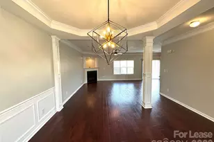 8227 Belmont Stables Dr, Charlotte, NC 28216 - Photo 4