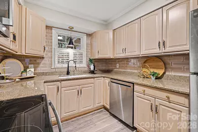 2235 Rexford Road #C, Charlotte, NC 28211 - Photo 8
