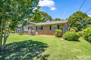 2302 Crosby Dr, Shelby, NC 28150 - Photo 4