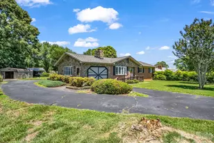 2302 Crosby Dr, Shelby, NC 28150 - Photo 2